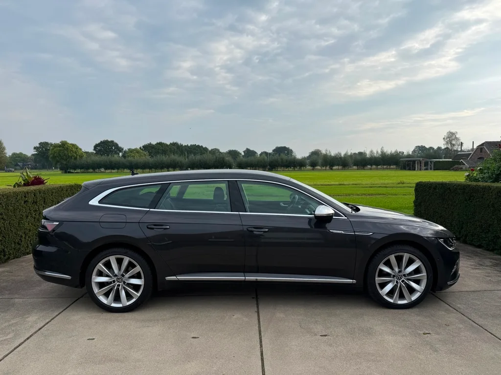 Volkswagen Arteon Shooting Brake (2021) — foto 1