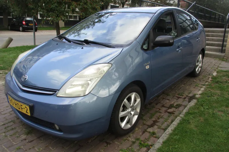 Toyota Prius (2008)