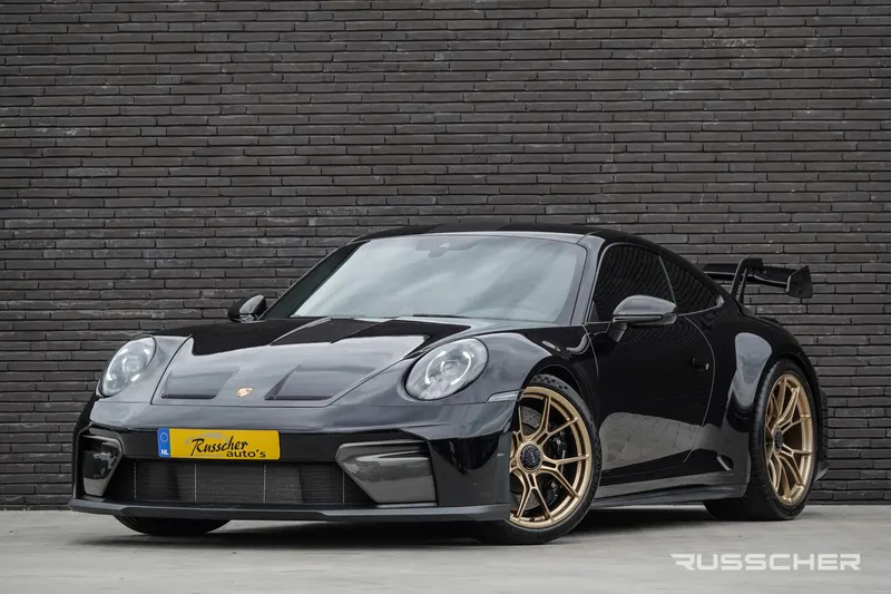 Porsche 911 (2025)