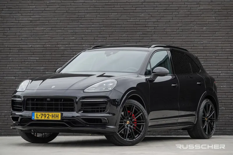 Porsche Cayenne (2021)