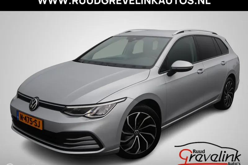 Volkswagen Golf (2022)