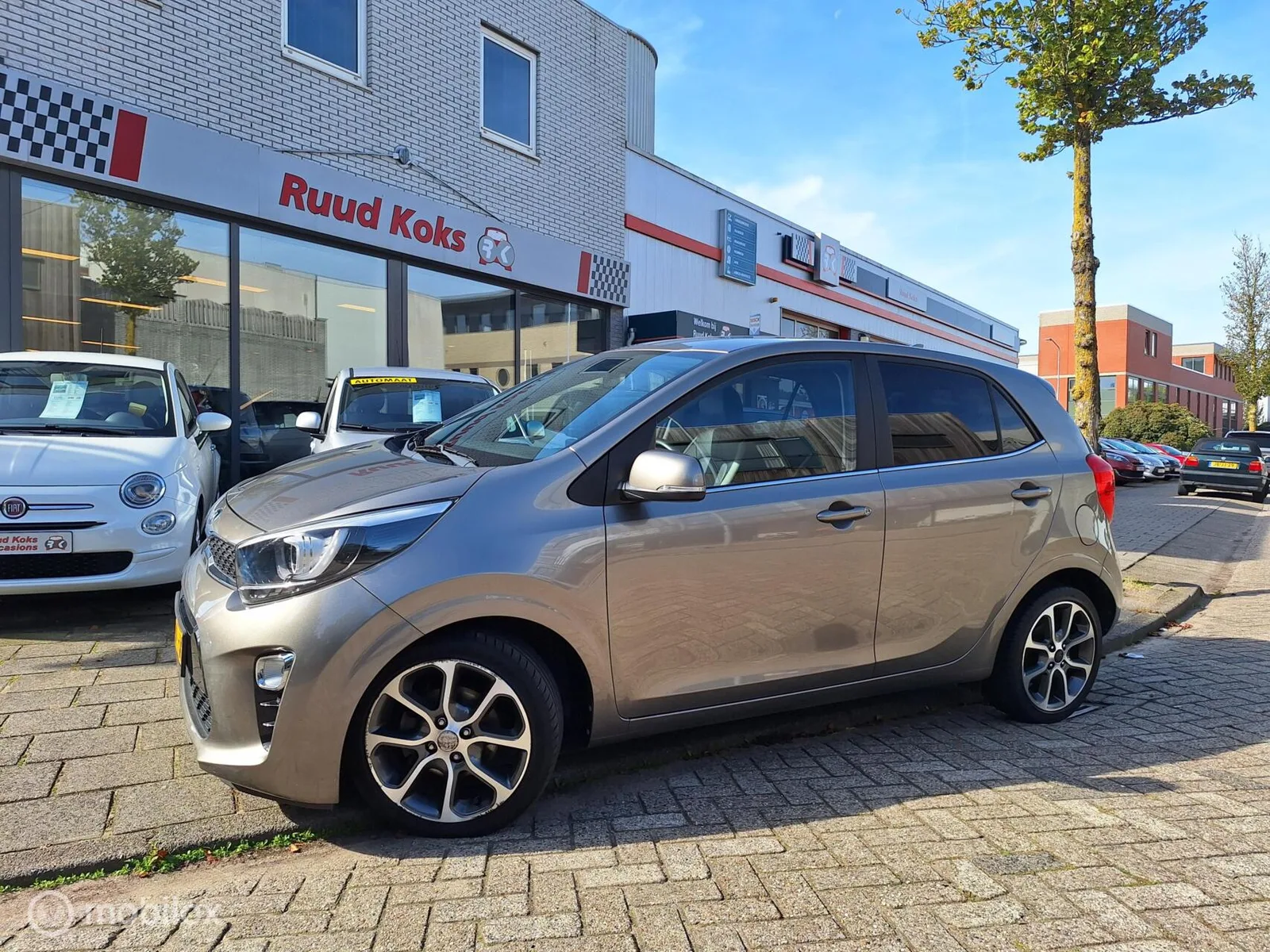 Kia Picanto (2019) — foto 1