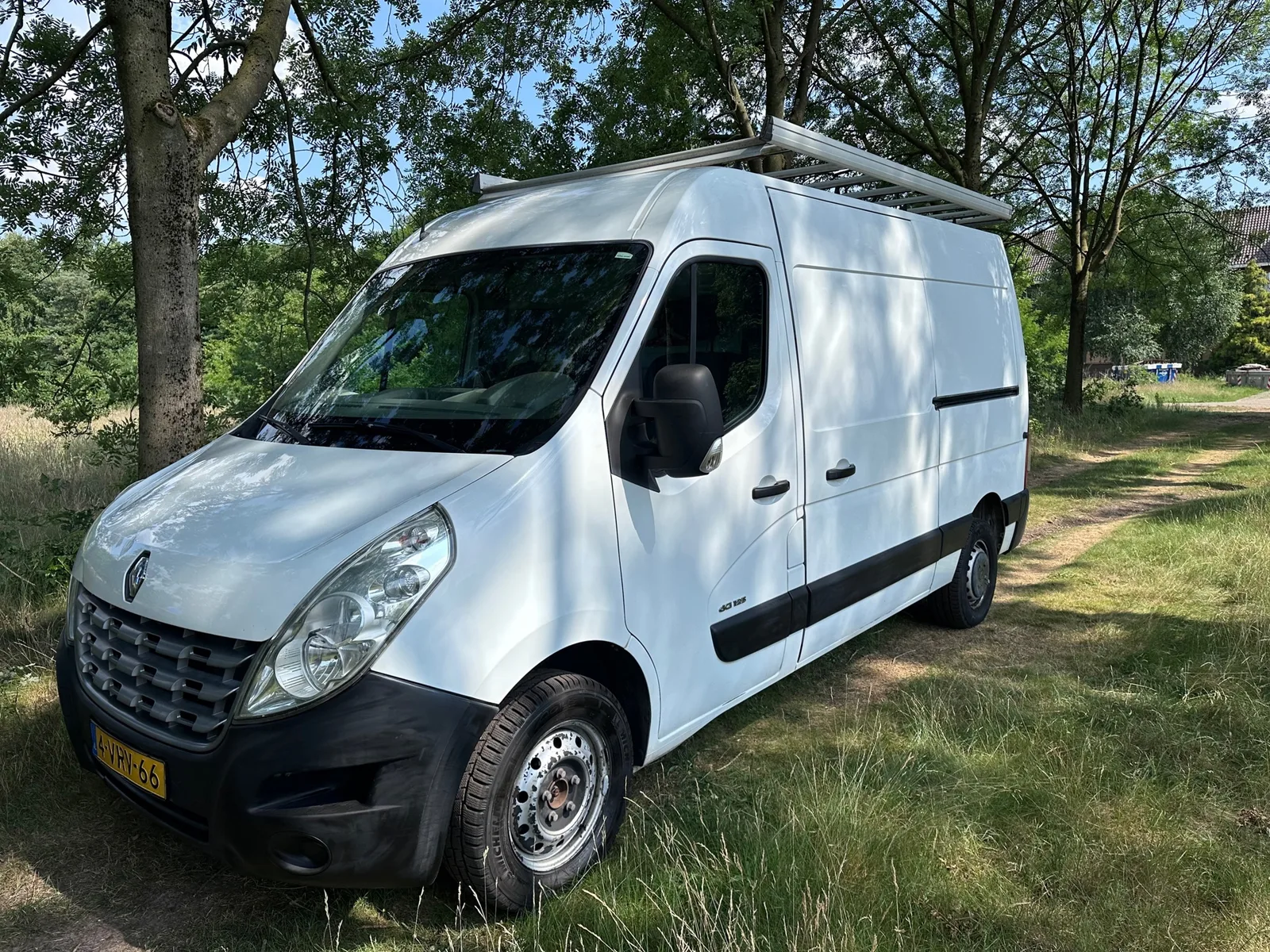 Renault Master (2011) — foto 1