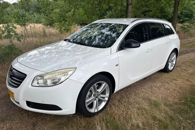 Opel Insignia (2009)