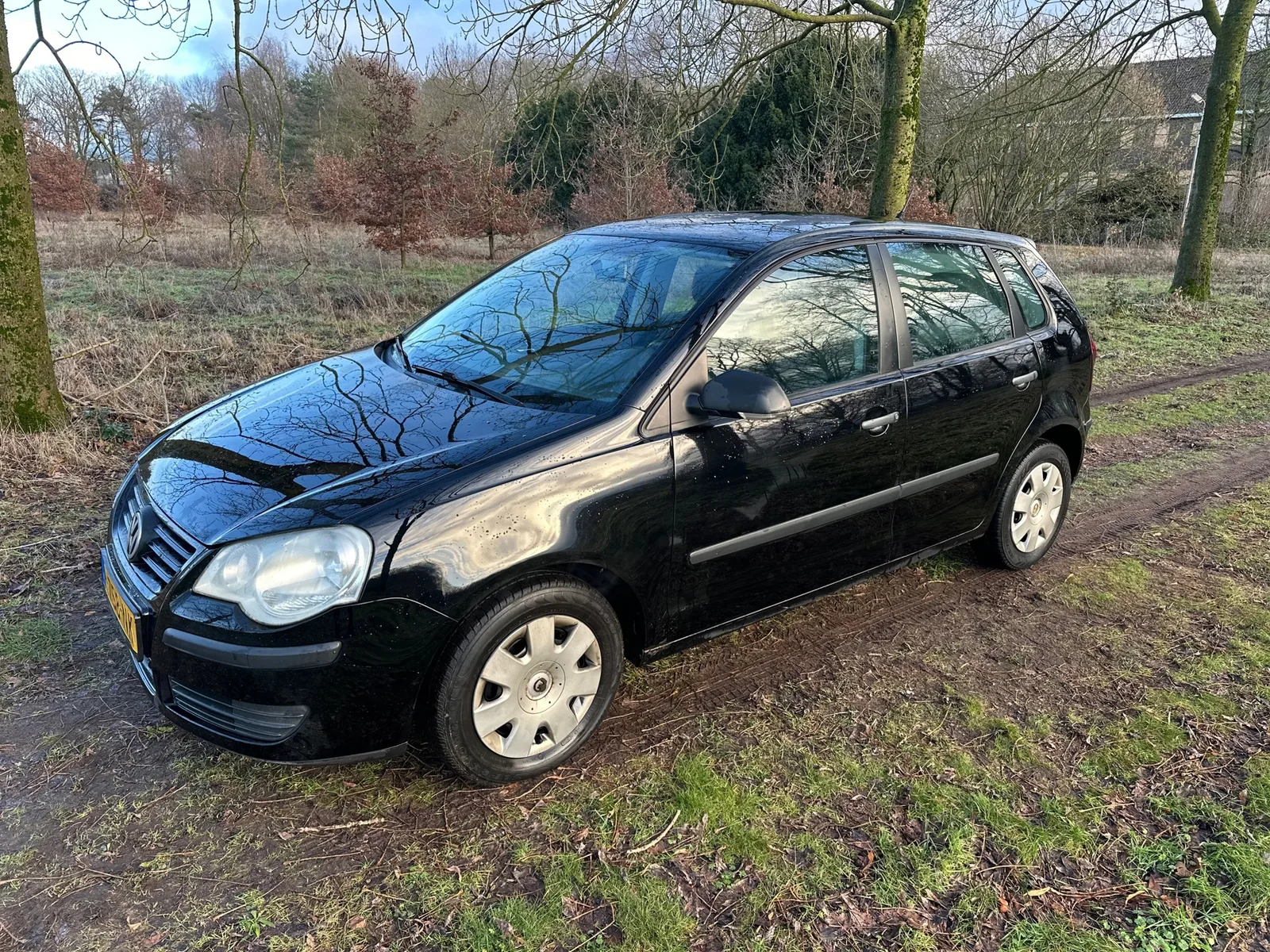 Volkswagen Polo (2005) — foto 1