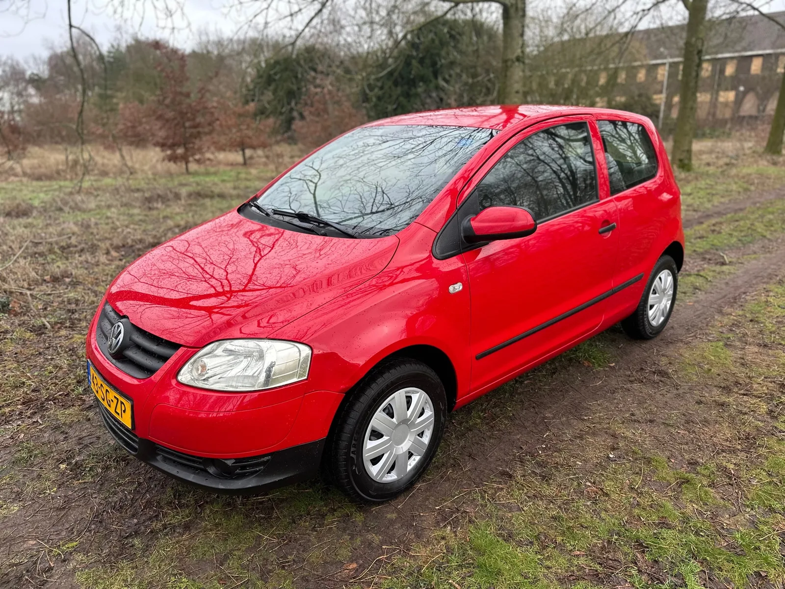 Volkswagen Fox (2006) — foto 1
