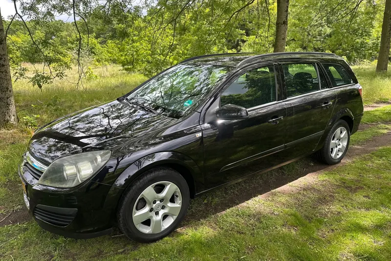 Opel Astra (2006)