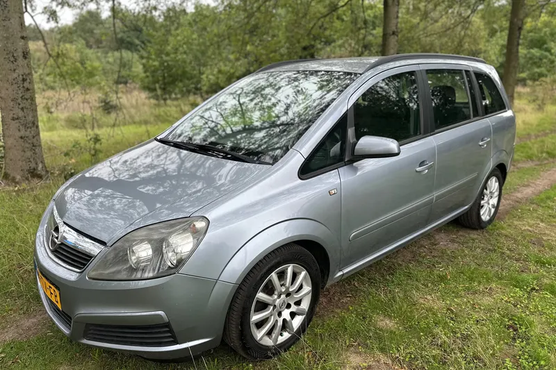 Opel Zafira (2007)