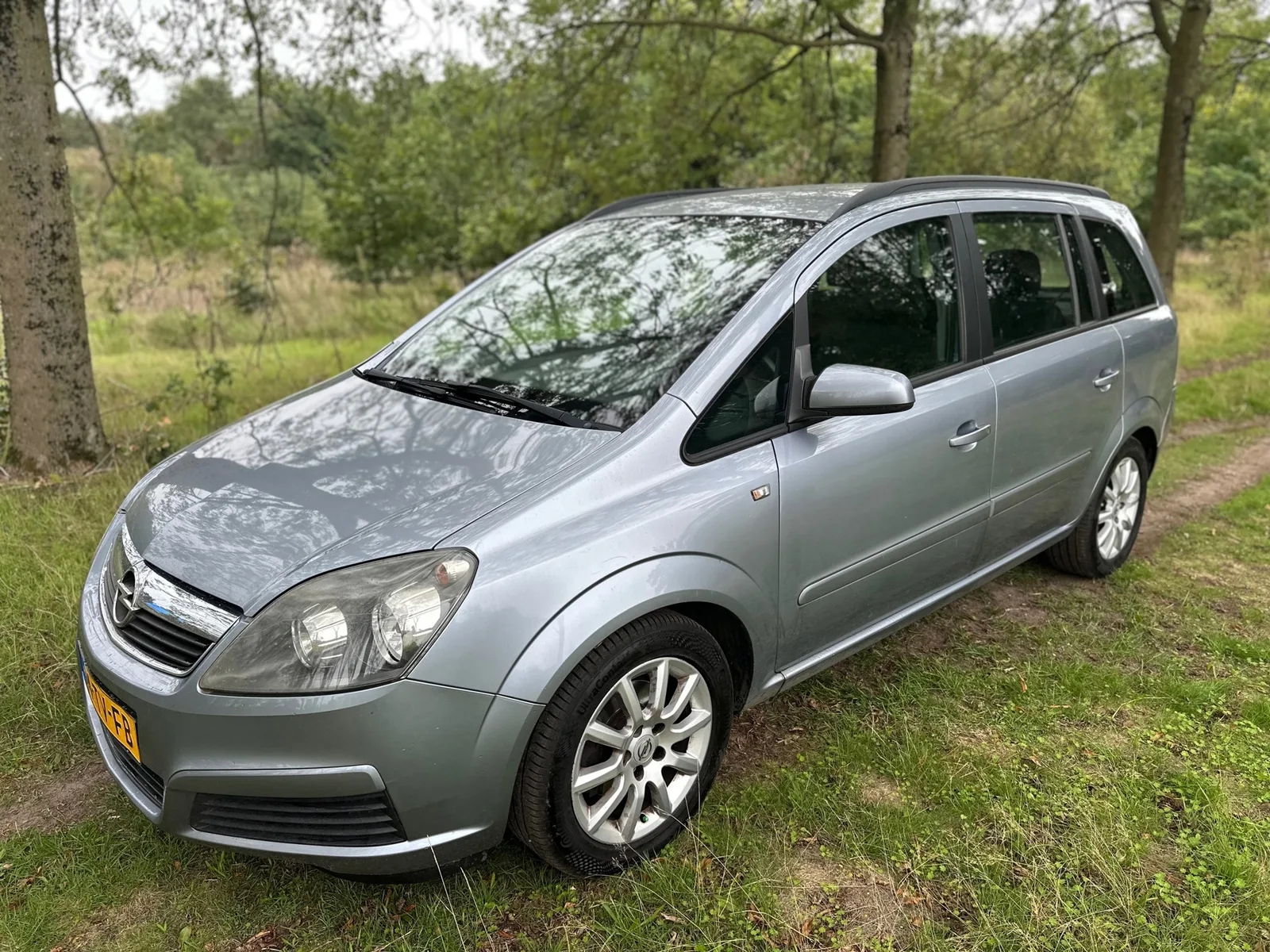 Opel Zafira (2007) — foto 1