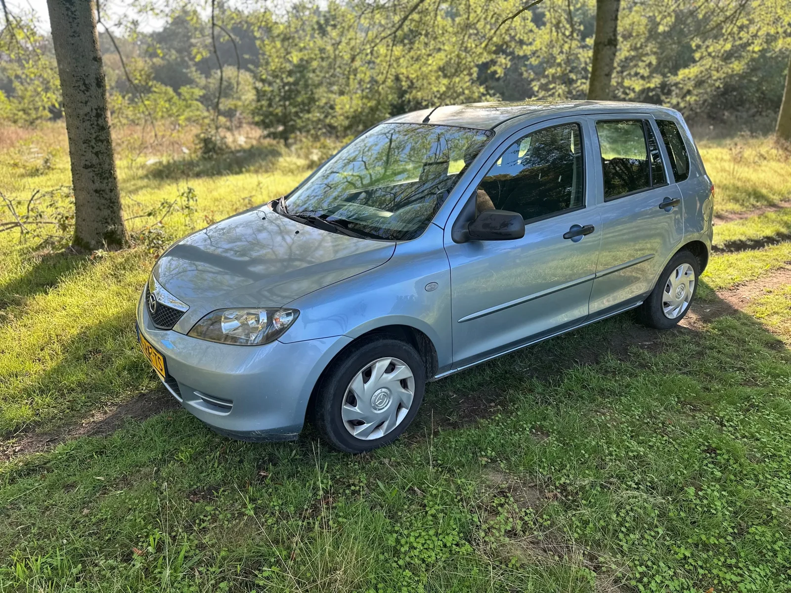 Mazda 2 (2005) — foto 1