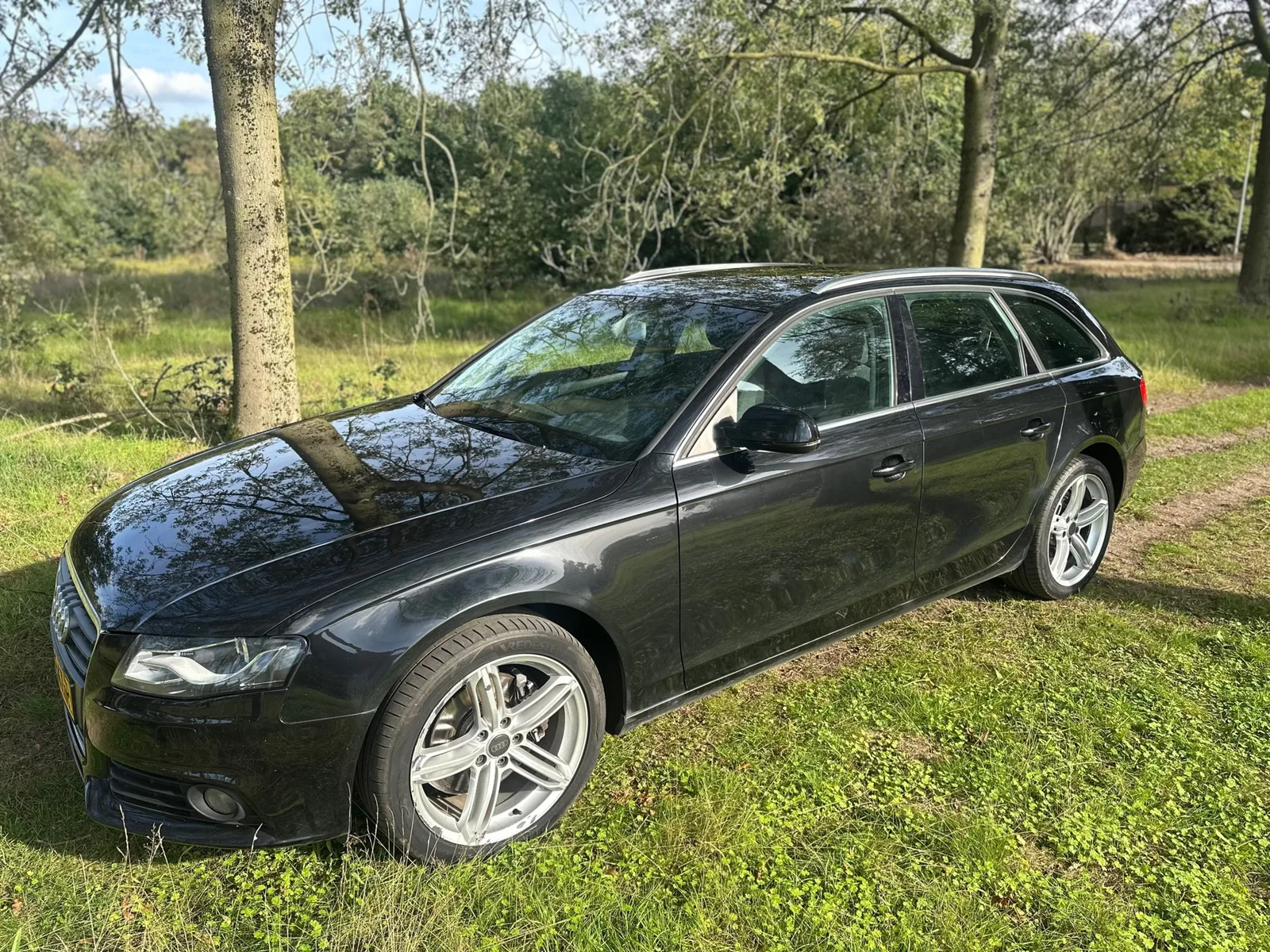 Audi A4 (2009) — foto 1