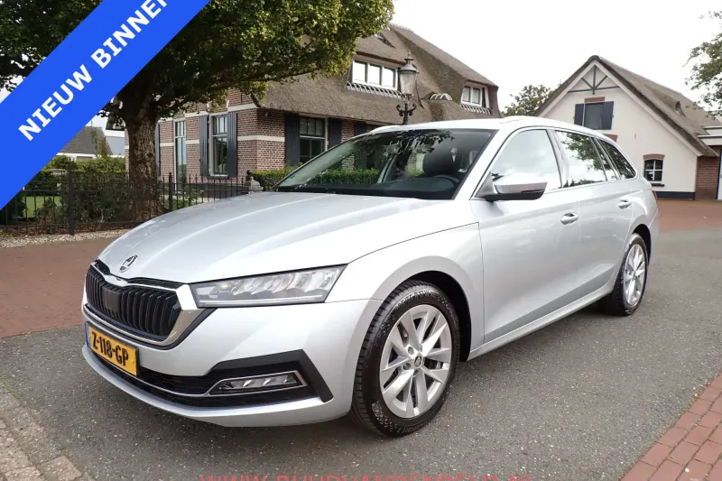 Škoda Octavia (2023)