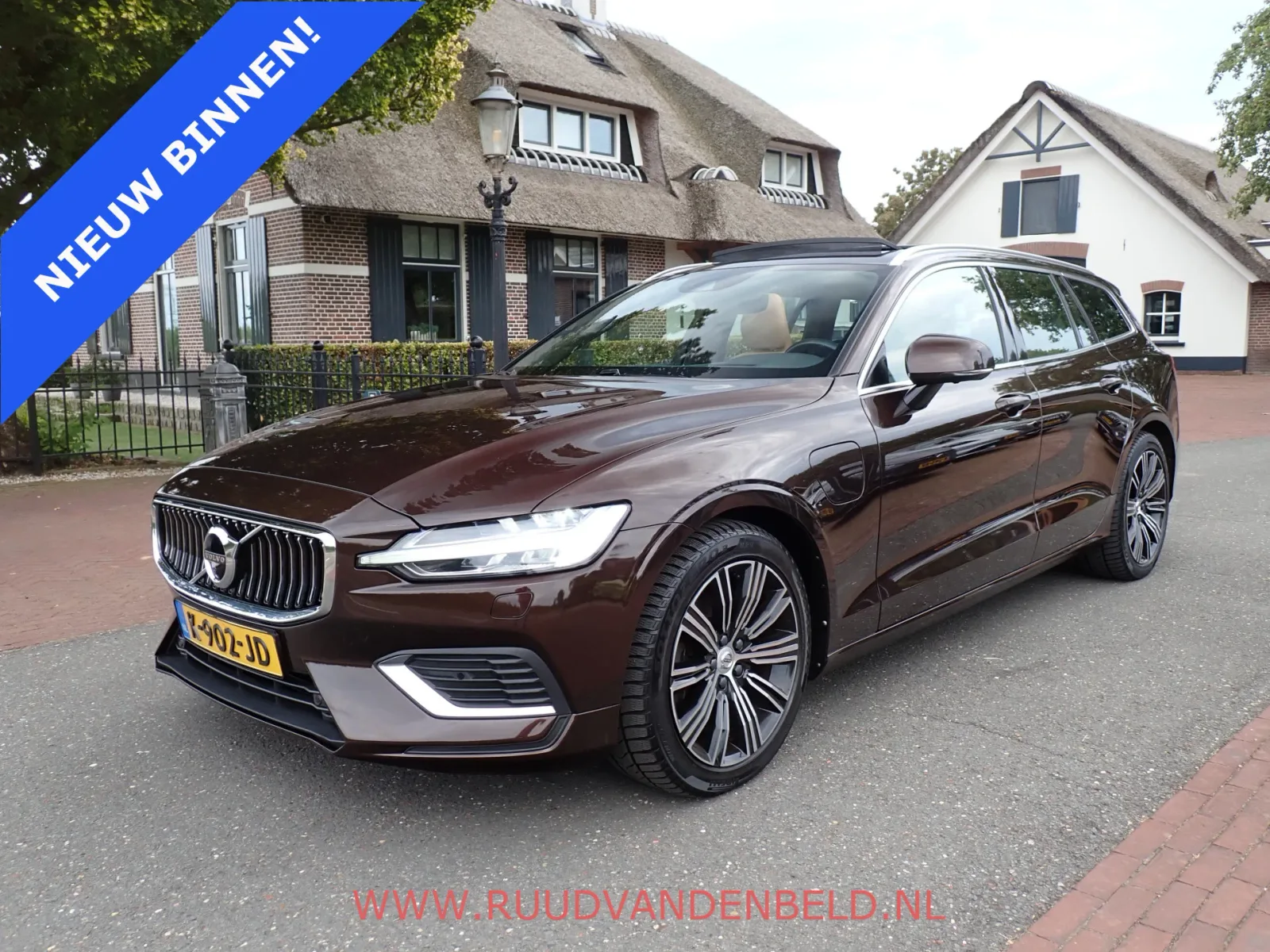 Volvo V60 (2021) — foto 1