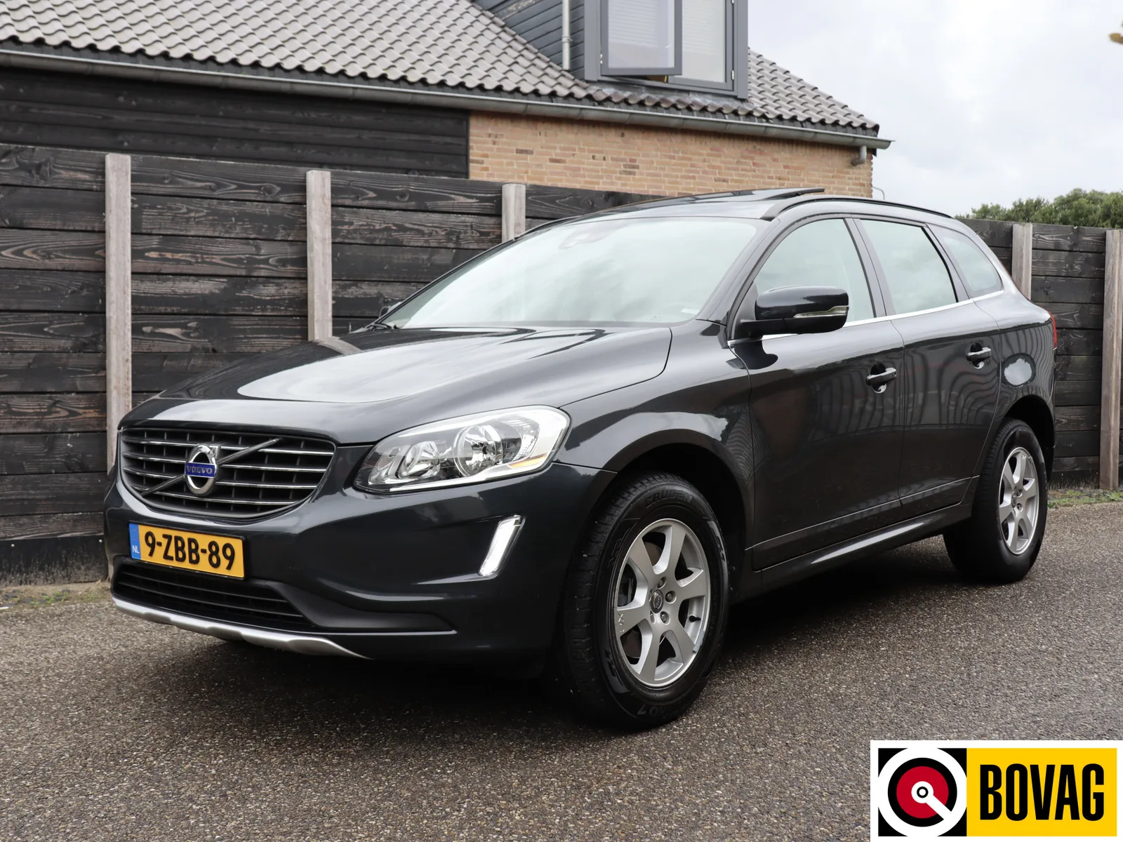 Volvo XC60 (2014) — foto 1