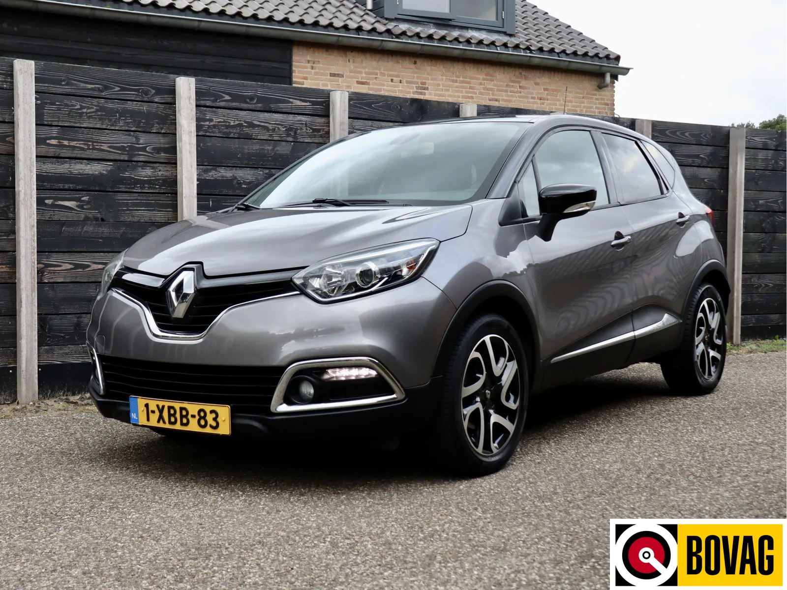 Renault Captur (2014) — foto 1