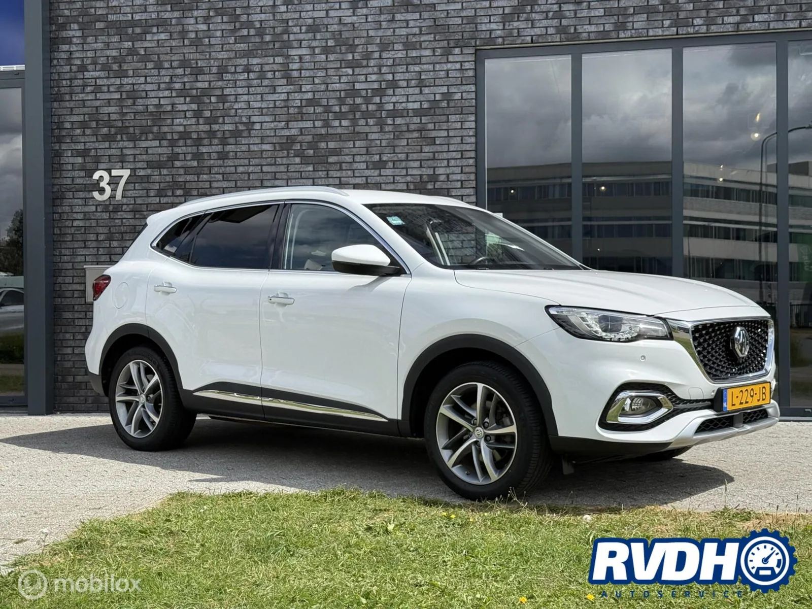 MG EHS (2021) — foto 1