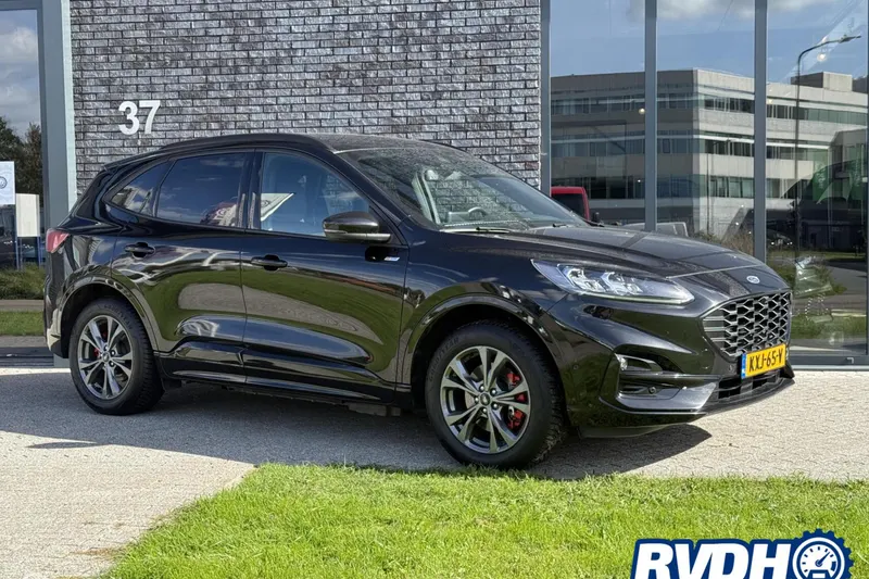 Ford Kuga (2021)