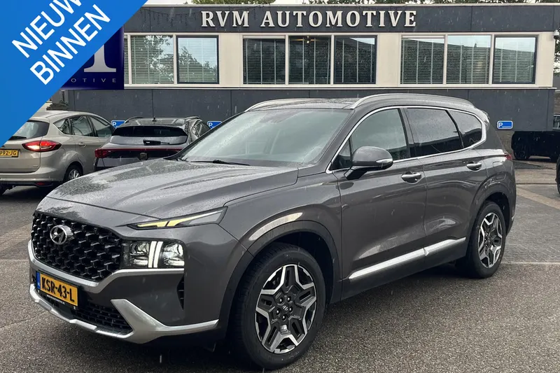 Hyundai Santa Fe (2022)