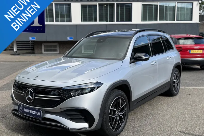 Mercedes-Benz EQB (2023)