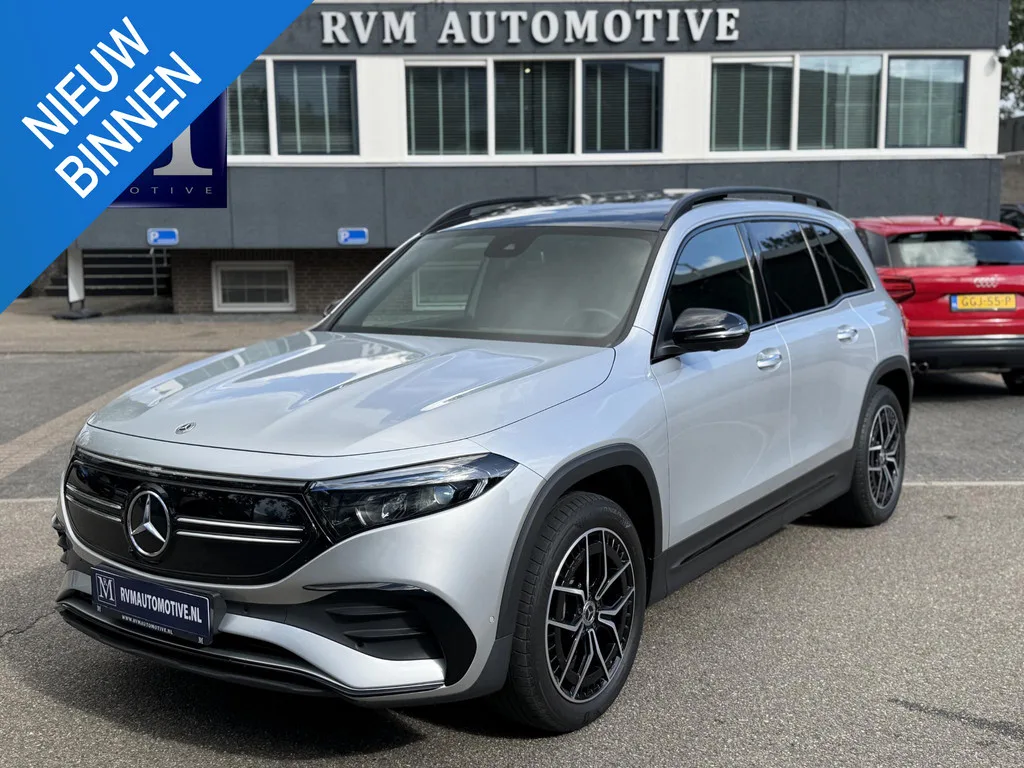 Mercedes-Benz EQB (2023) — foto 1