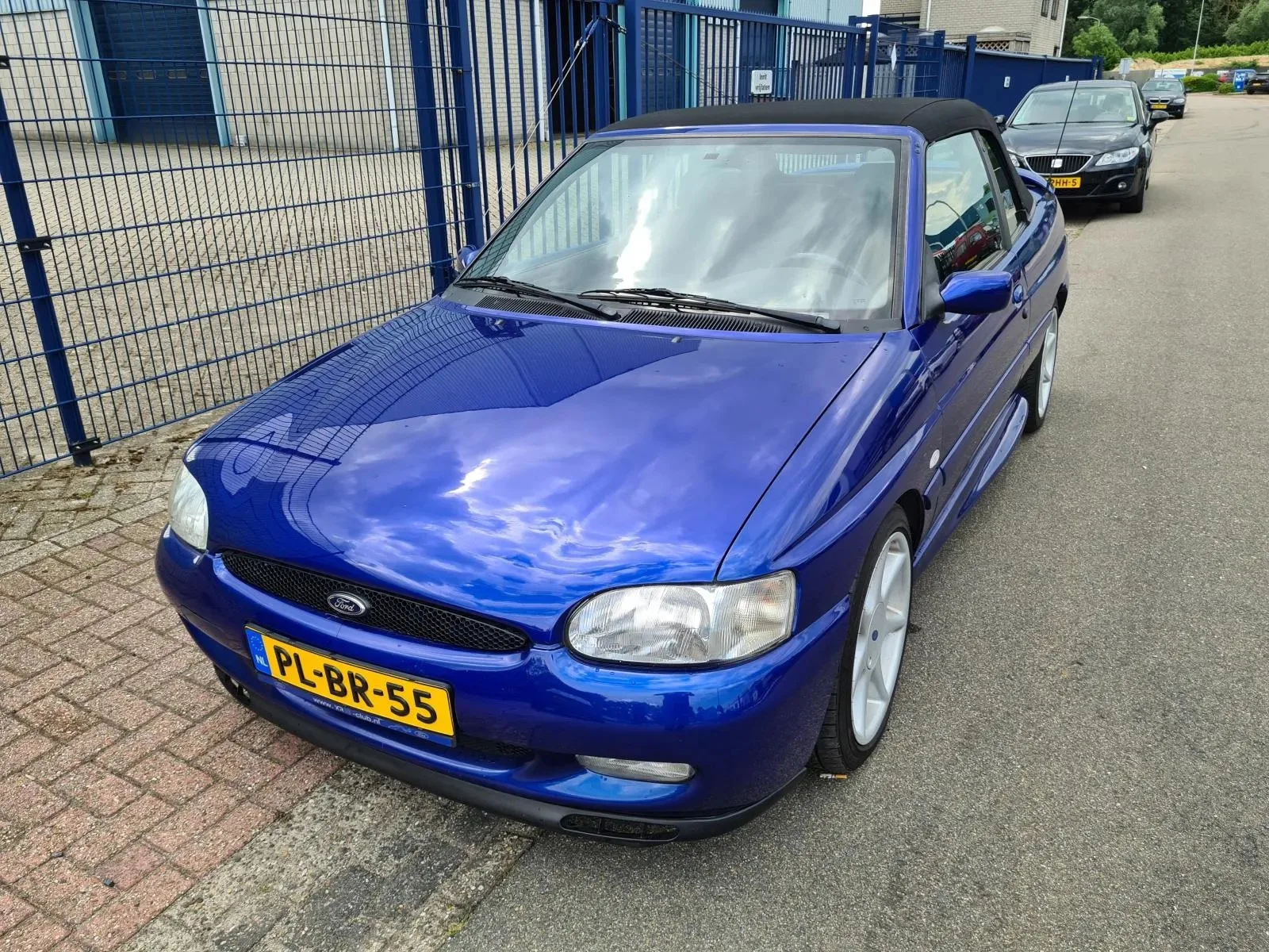 Ford Escort (1996) — foto 1