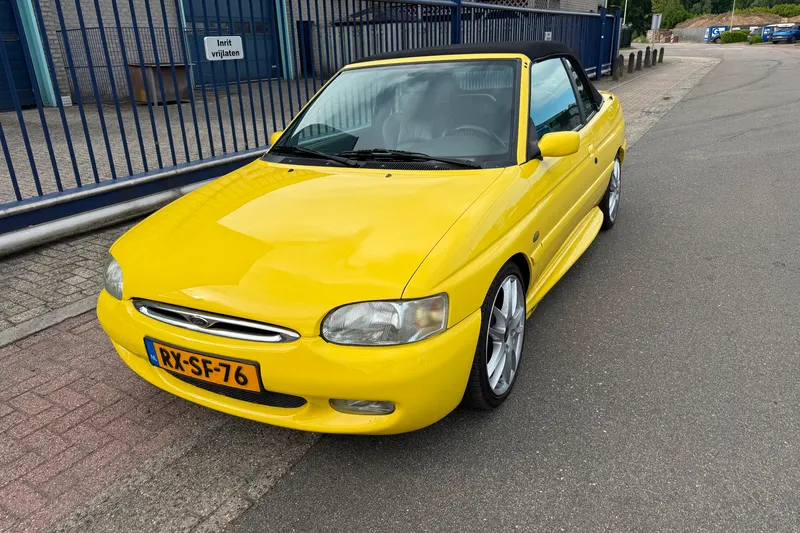 Ford Escort (1997)