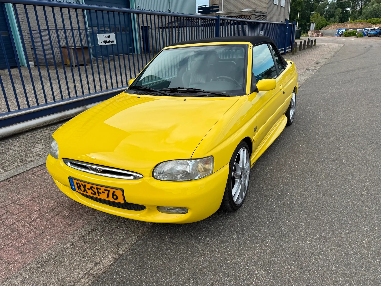 Ford Escort (1997) — foto 1