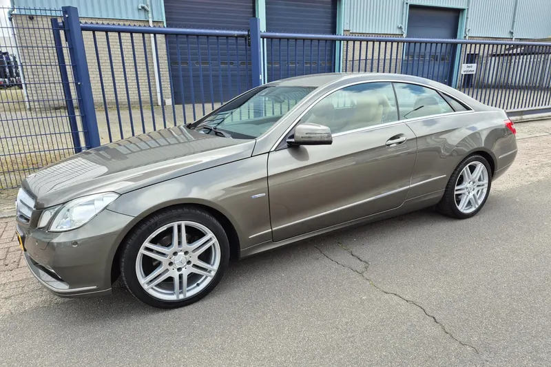 Mercedes-Benz E-Klasse (2010)