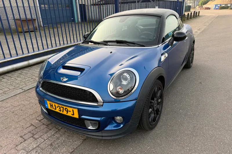 MINI Coupé (2011)