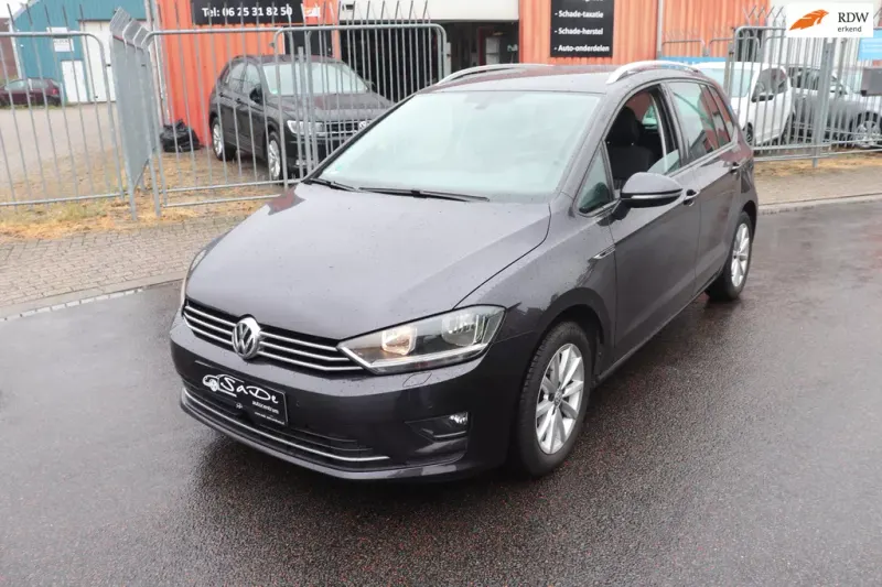 Volkswagen Golf Sportsvan (2015)