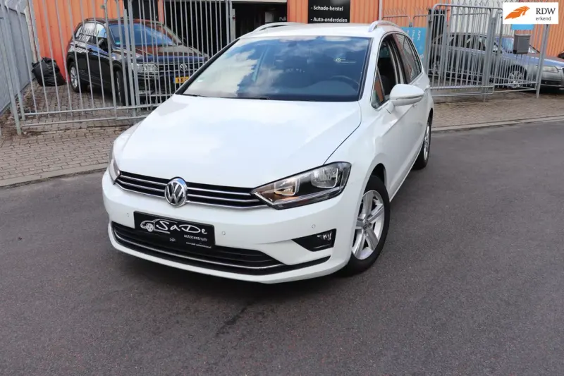 Volkswagen Golf Sportsvan (2015)
