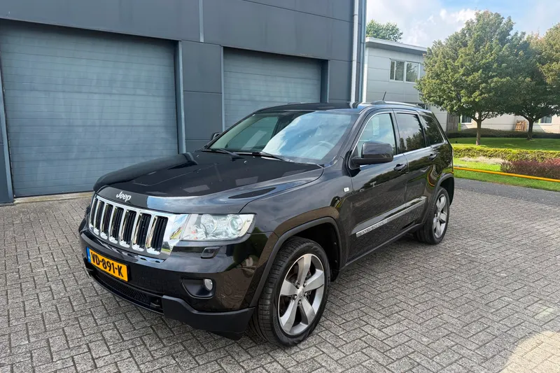 Jeep Grand Cherokee (2011)