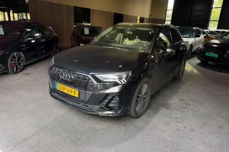 Audi Q3 (2021)