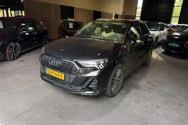 Audi Q3 (2021)