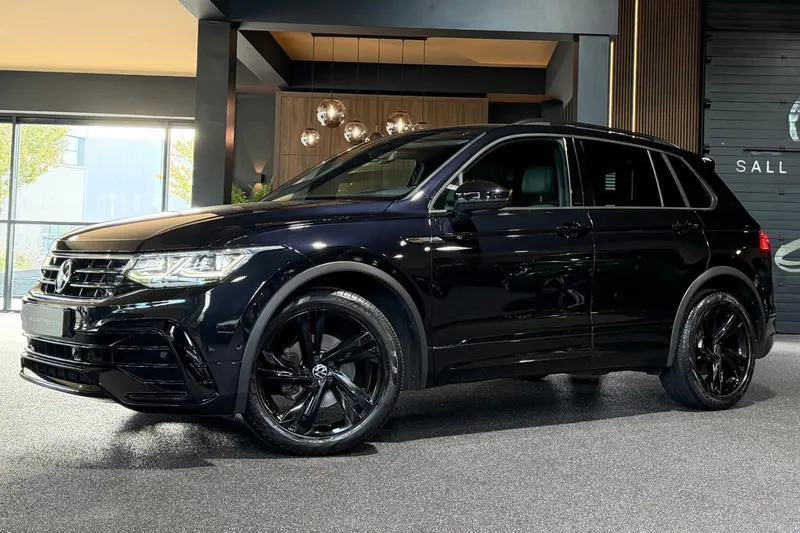 Volkswagen Tiguan (2021)