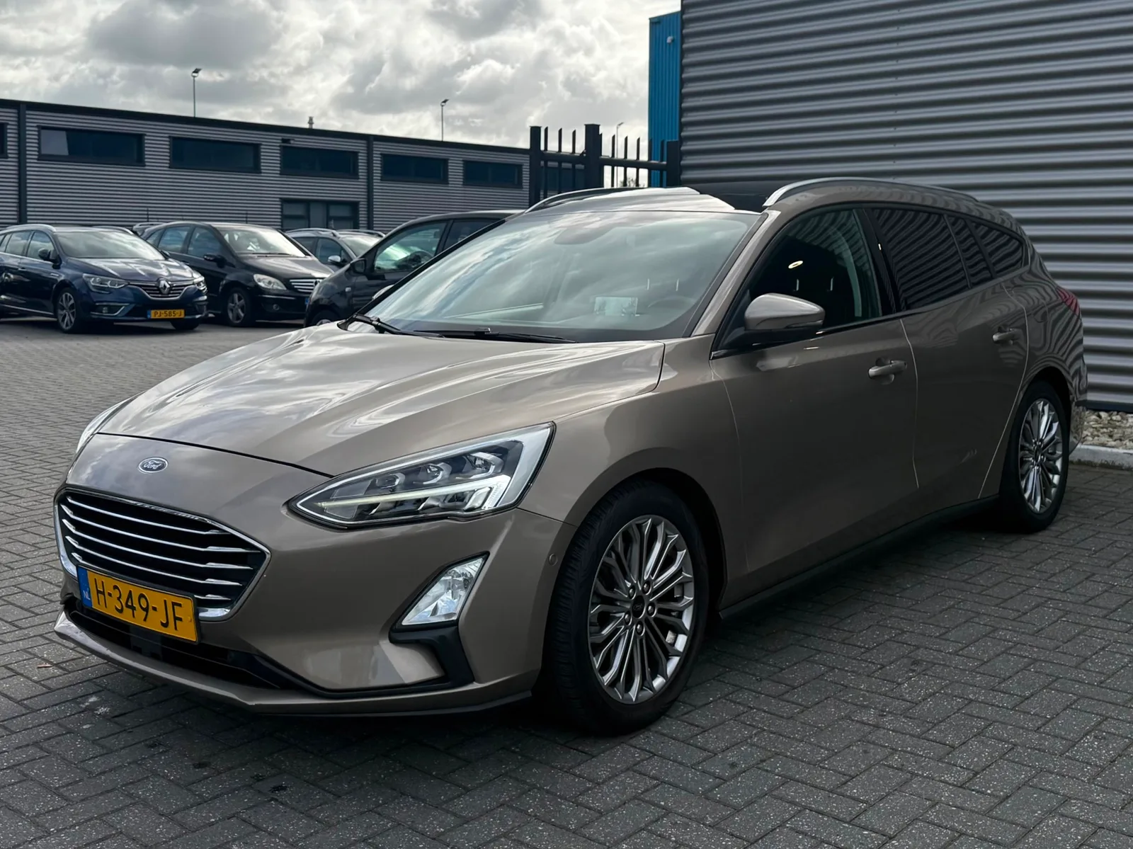 Ford Focus (2020) — foto 1