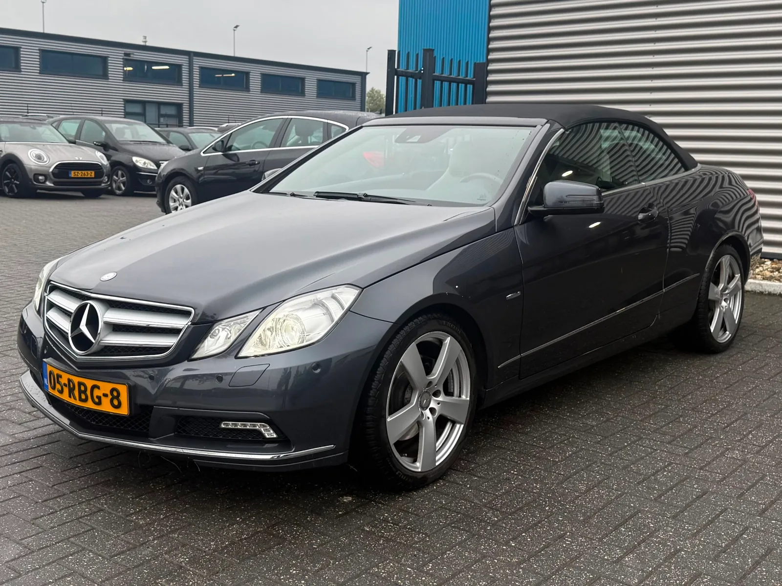 Mercedes-Benz E-Klasse (2011) — foto 1