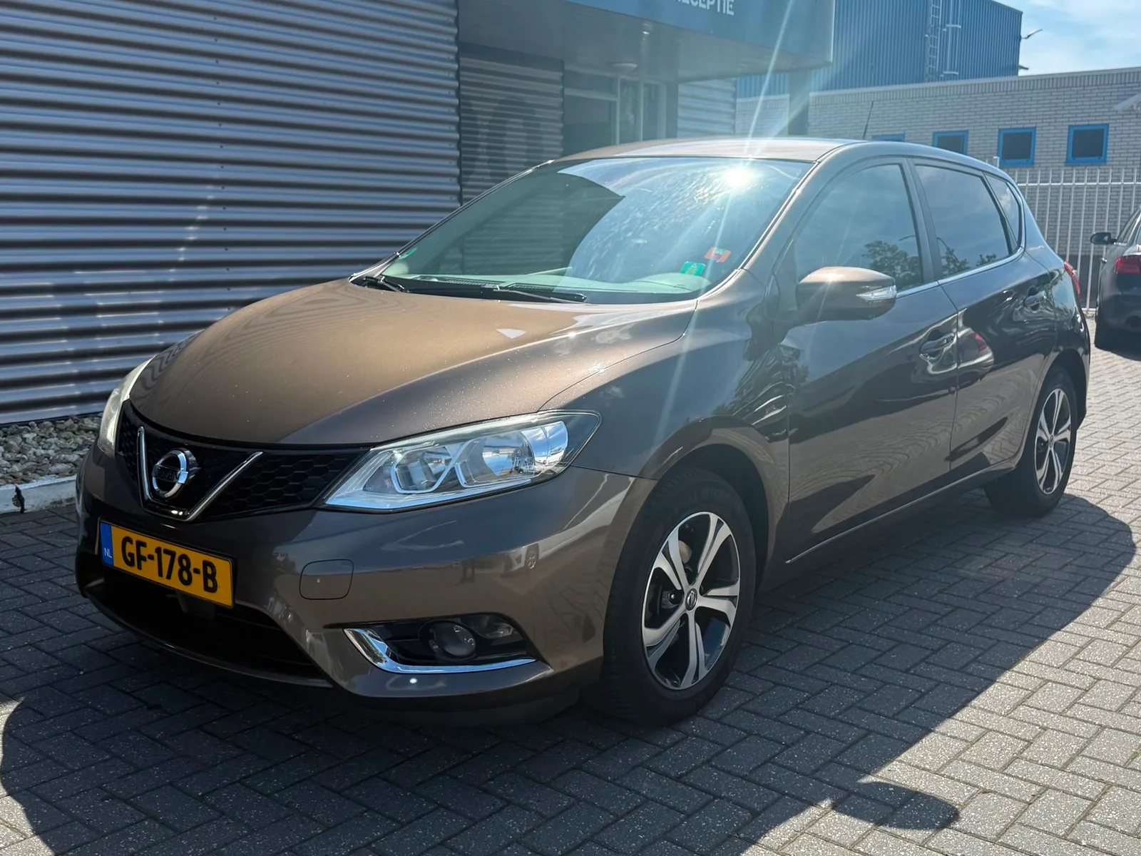 Nissan Pulsar (2015) — foto 1