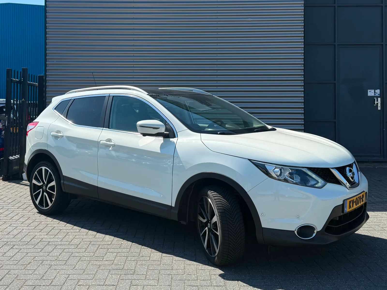Nissan Qashqai (2016) — foto 1