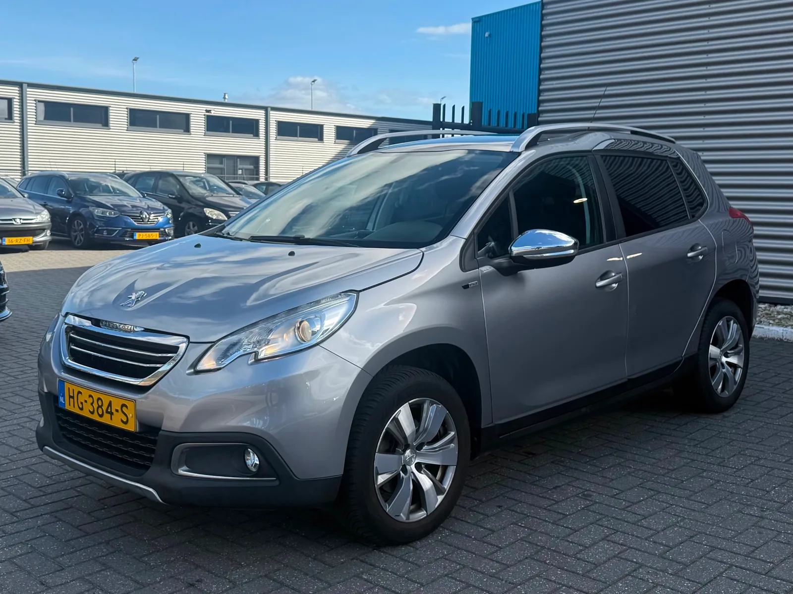 Peugeot 2008 (2015) — foto 1