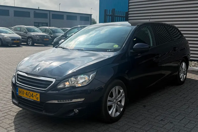 Peugeot 308 (2015)
