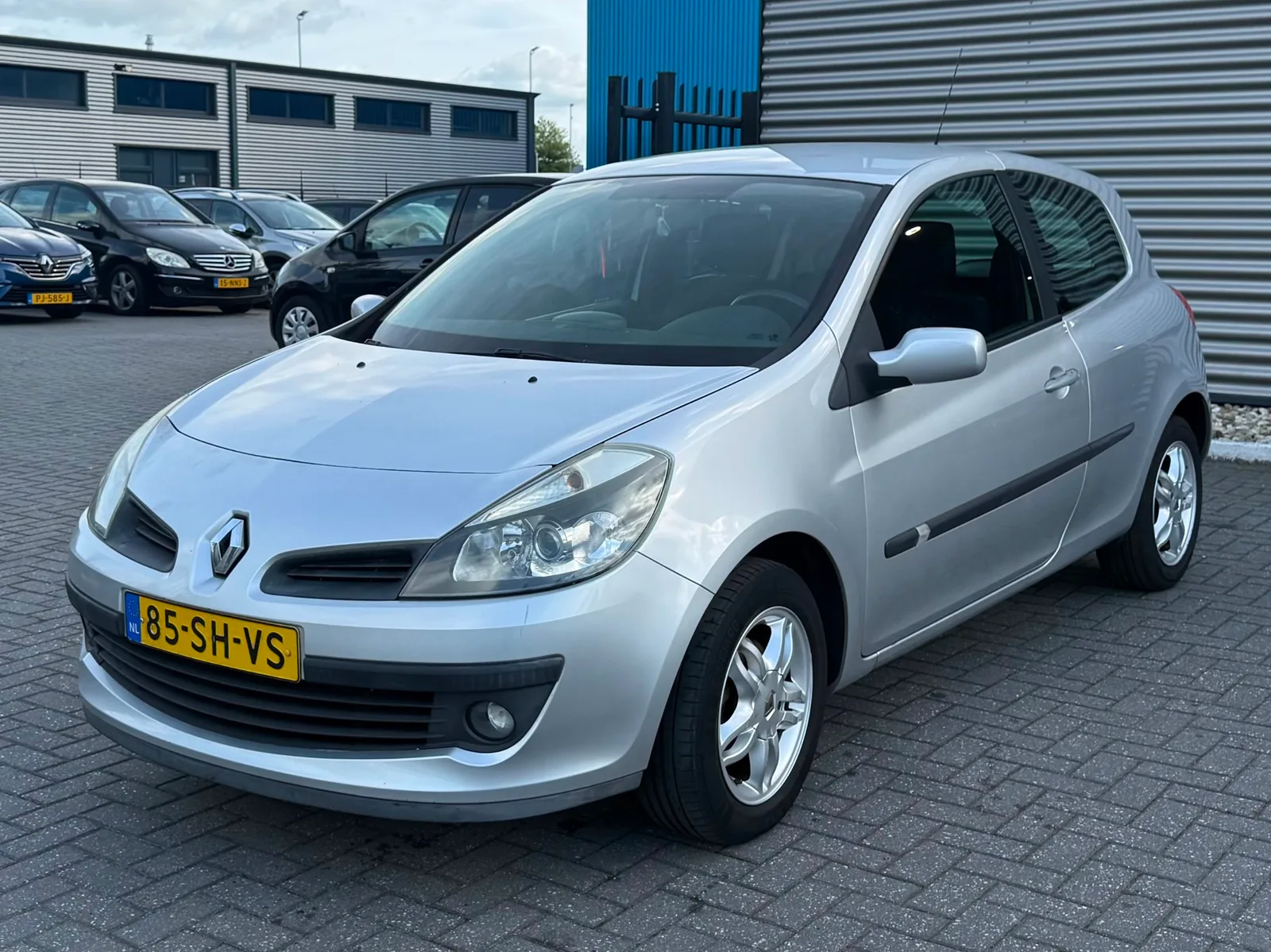 Renault Clio (2006) — foto 1