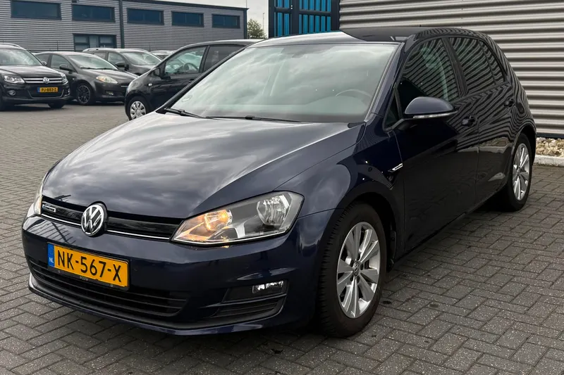 Volkswagen Golf (2017)
