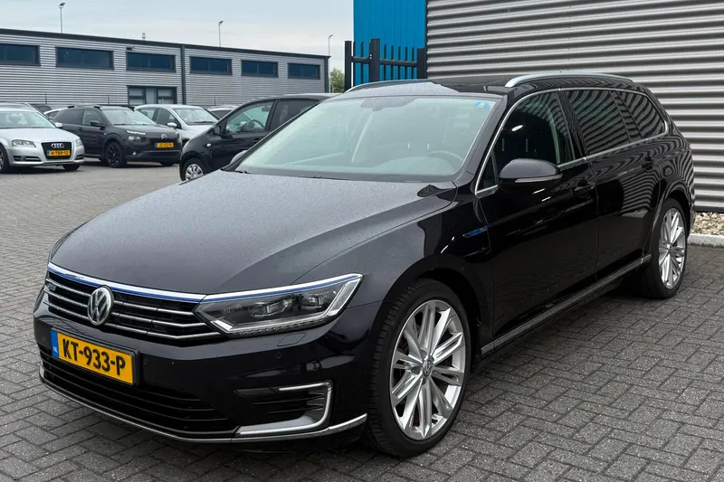 Volkswagen Passat (2016)