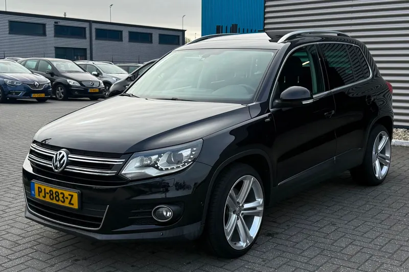 Volkswagen Tiguan (2014)