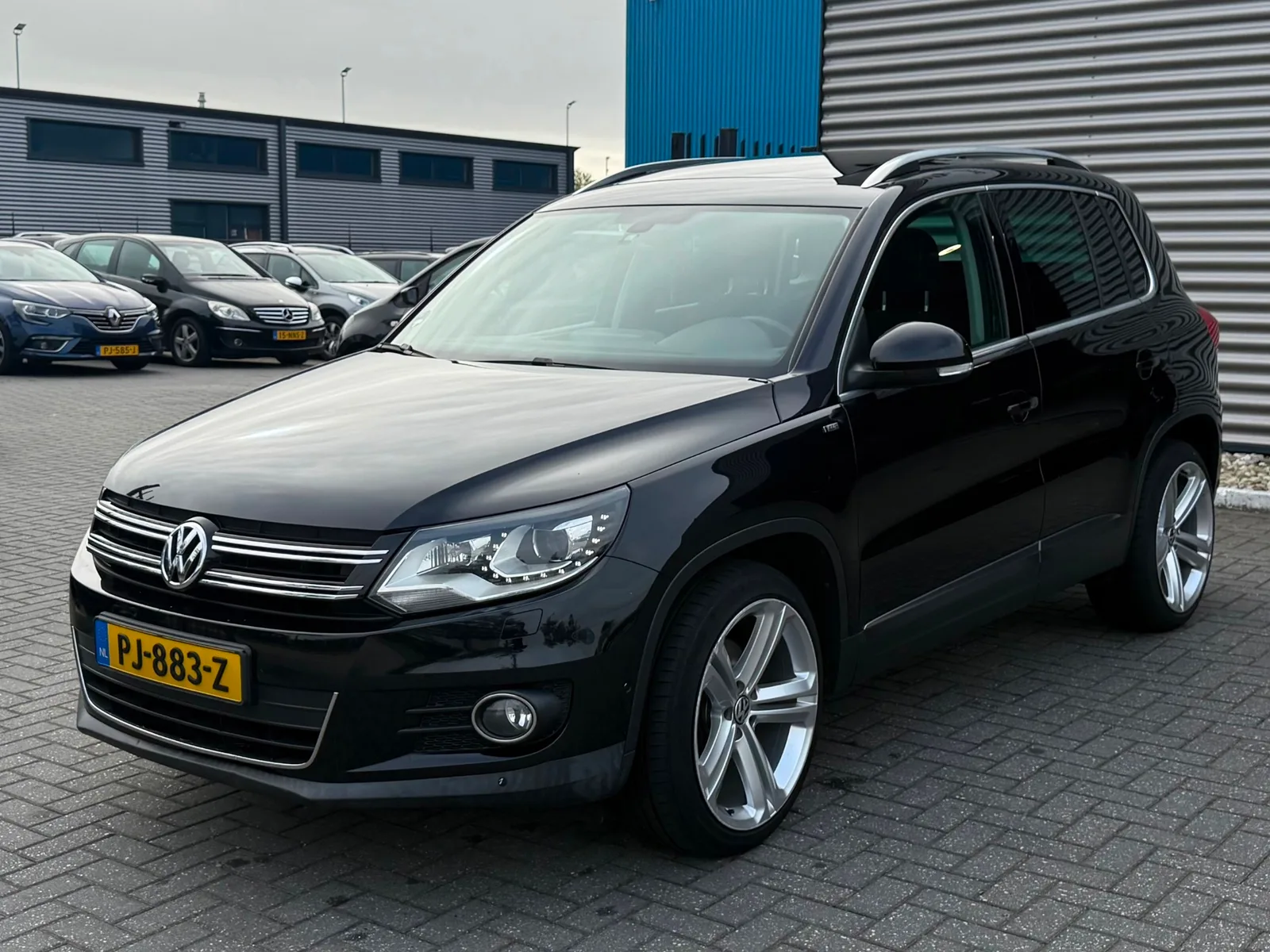 Volkswagen Tiguan (2014) — foto 1