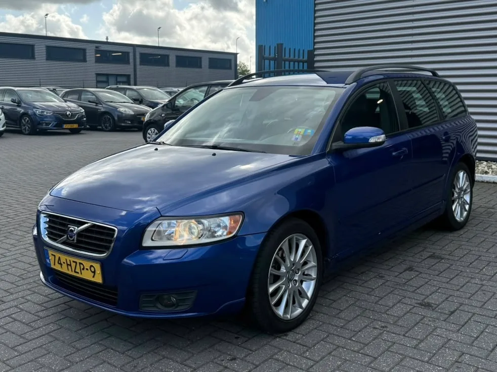 Volvo V50 (2009) — foto 1