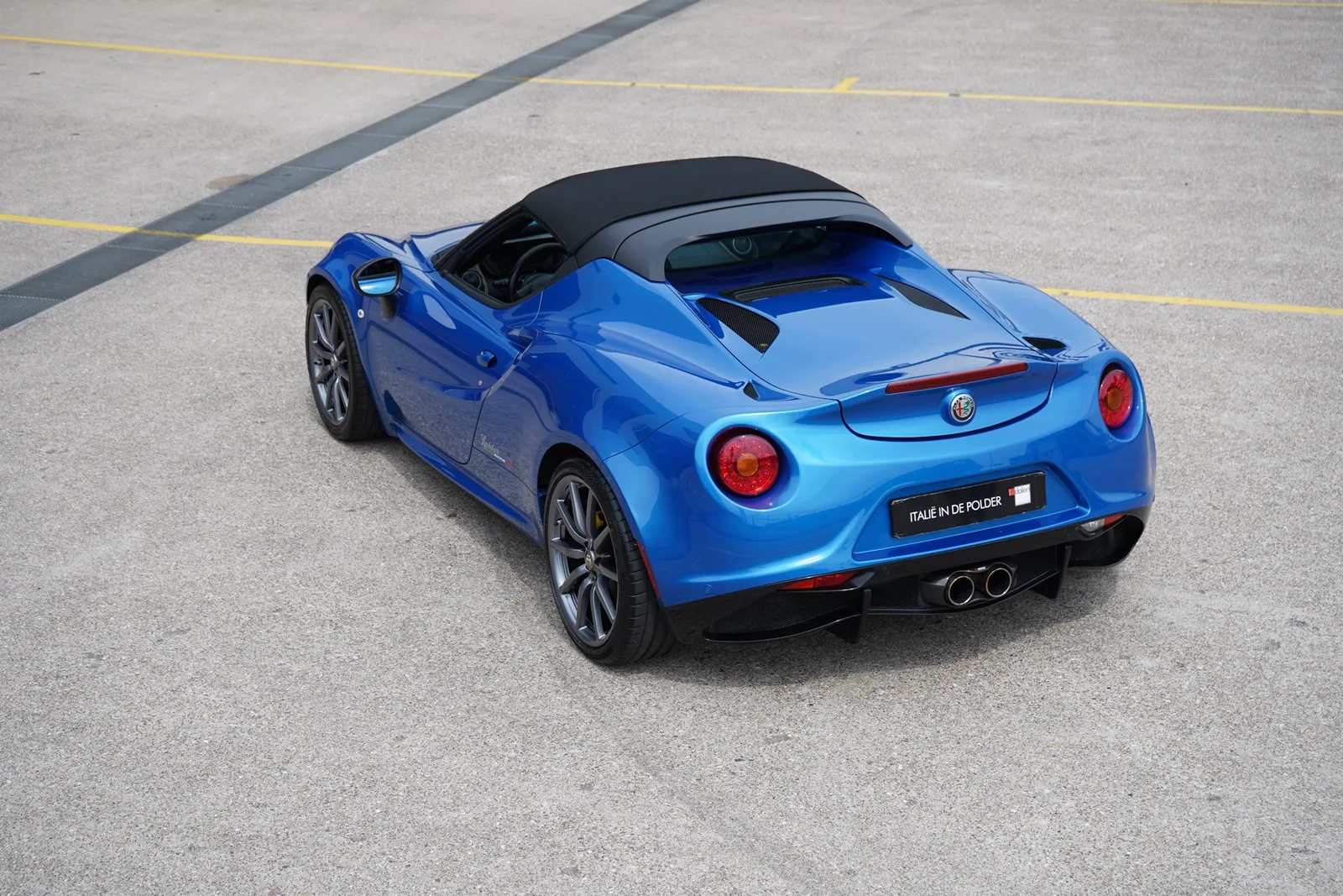 Alfa Romeo 4C (2019) — foto 1