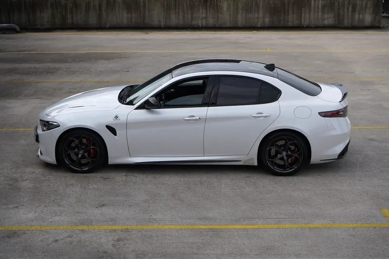Alfa Romeo Giulia (2019)