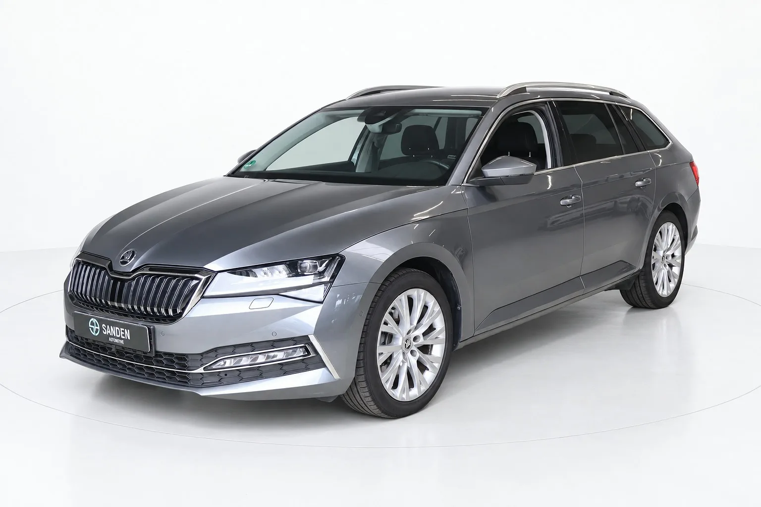 Škoda Superb (2023) — foto 1